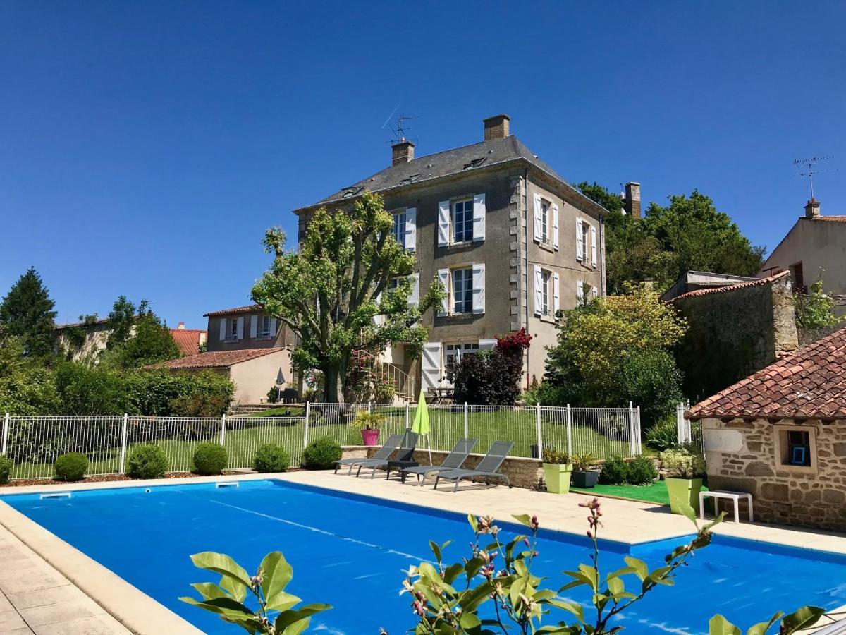 L'OLISA Chambres d'hôtes L'Hermenault Exterior foto